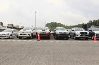 Con un inventario de 20 mil unidades, venta de automóviles cae 53%