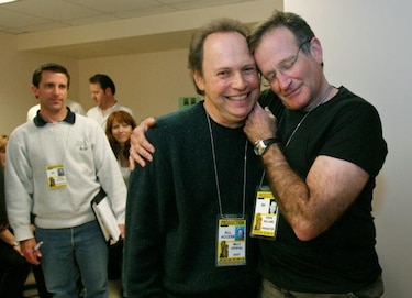 Billy Crystal hará homenaje a Robin Williams en los Emmy