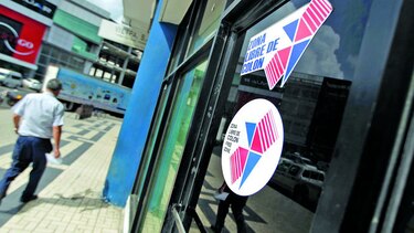 Actividad comercial de la ZLC se expande 2.4%
