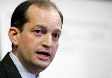 Donald Trump nomina a un hispano para secretario del Trabajo