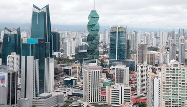 Bancos anuncian prórroga automática de préstamos
