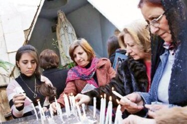 Ataque a iglesia empaña Navidad