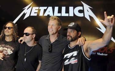 Detenidos en revuelta por concierto de Metallica