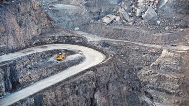 Consejo de Newmont rechaza oferta de Barrick