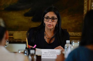 Comisión oficialista venezolana recomienda excarcelar a más de 80 opositores
