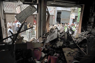 Al menos 48 muertos y 50 heridos en un ataque suicida en Pakistán