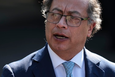 El presidente Gustavo Petro convoca una mesa para acelerar la transición energética en Colombia