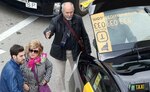 Sobrevivientes de ataque en Túnez, temerosos y desafiantes