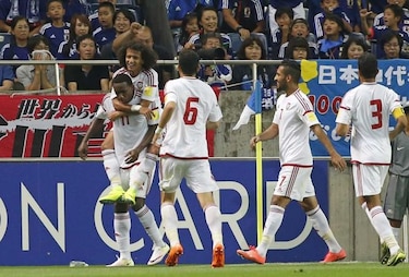 Emiratos Árabes Unidos sorprende a Japón