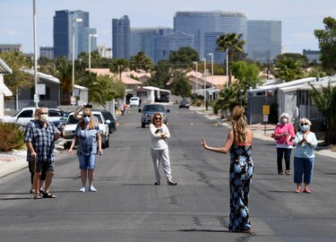 Trump insta a la rebelión contra el confinamiento por Covid-19