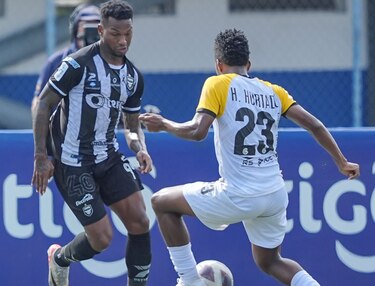 Tauro golea 4-1 al CAI y avanza a las semifinales
