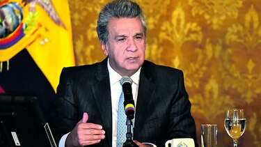 Anuncian plan de austeridad en Ecuador