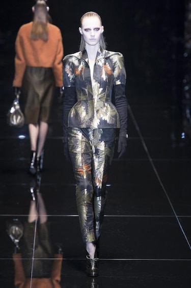 París, del debut de Alexander Wang para Balenciaga al de H&M en la pasarela
