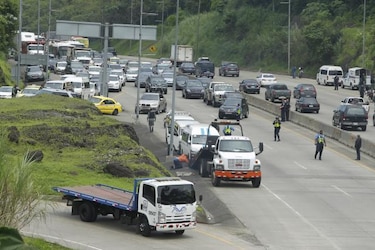 Moreno: ATTT continuará operativos contra el transporte pirata