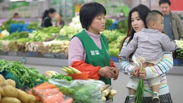 Mujeres llevan el peso de las tareas domésticas en China
