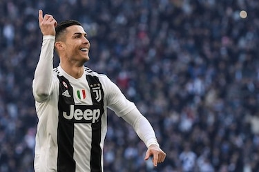 Doblete de Cristiano Ronaldo, Juventus vence y fija nueva marca