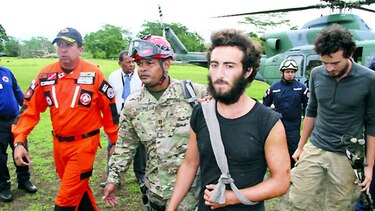 Rescatan a dos senderistas franceses extraviados anteayer