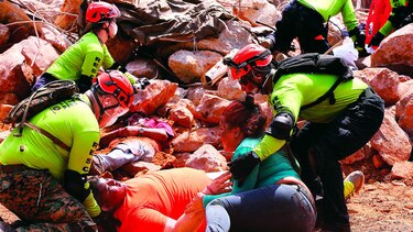NO ES UN TERREMOTO, ES UN SIMULACRO