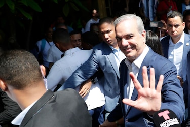 Luis Abinader, reelegido presidente de República Dominicana en primera vuelta