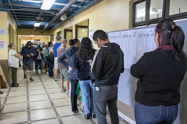 La oficialista Laura Fernández gana en primera vuelta las elecciones presidenciales de Costa Rica, según el recuento con más del 80% de votos escrutados