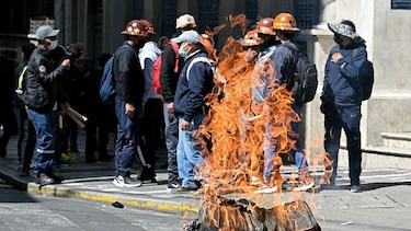 ‘Gasolina basura’ y otros 3 motivos que explican las crecientes protestas en Bolivia