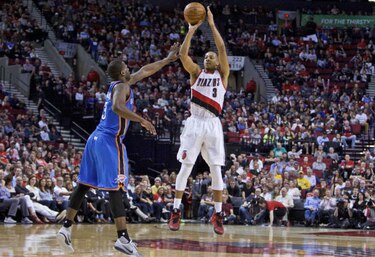 Blazers logran pase a 'playoff' tras superar al Thunder