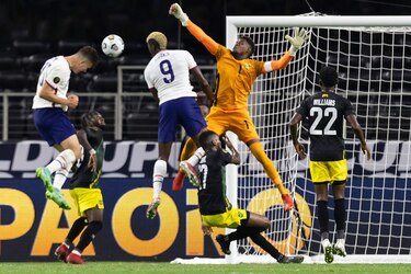 Las tres selecciones de Norteamérica y Catar se mantienen en carrera en la Copa Oro