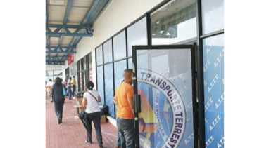 Funcionarios de ATTT y Asep detenidos por caso de cupos