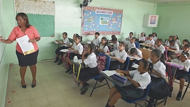 ‘Calendario escolar está vigente, pese a la JMJ’