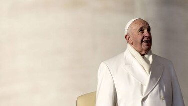 El papa y el control global del dinero