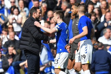 Everton recibe bocanada de oxígeno tras ganar al Manchester United