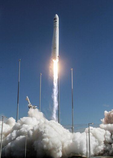 Vehículo espacial de carga Cygnus dejó la ISS