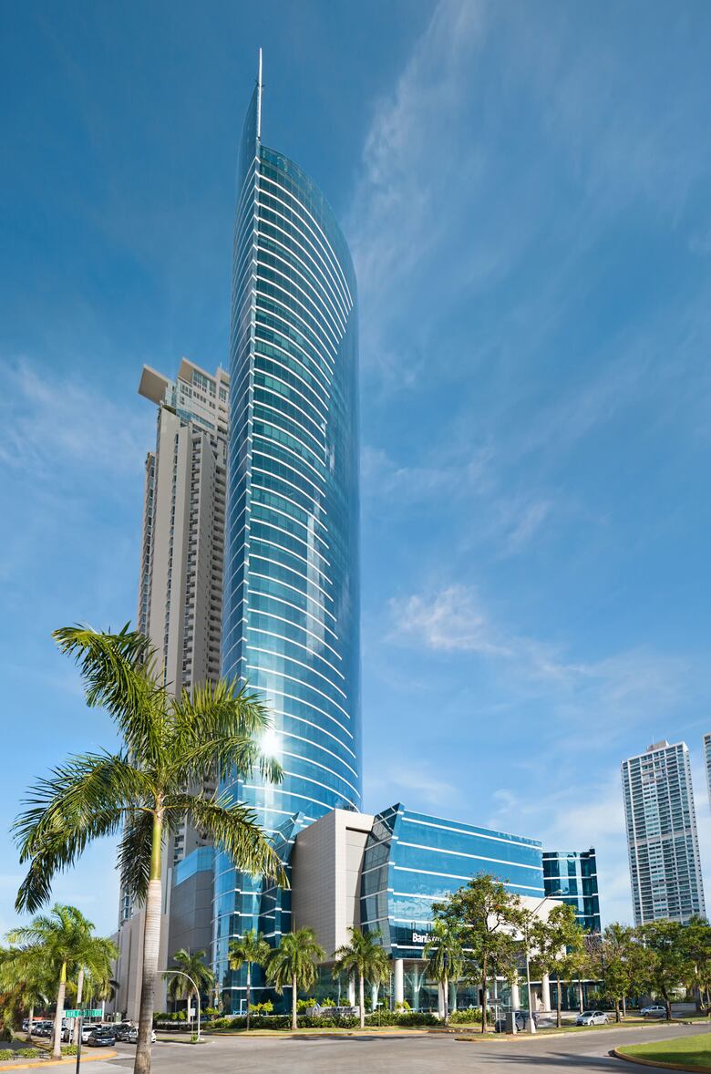 Las otras adquisiciones de Odila Castillo: 11 apartamentos y 4 oficinas