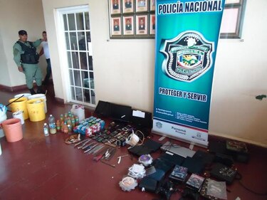 Decomisan PlayStation, máscaras de Halloween y armas en cárcel de Chitré