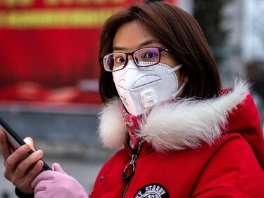 China anuncia otros 71 pacientes muertos por nuevo coronavirus