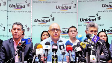 Intentan frenar a la MUD