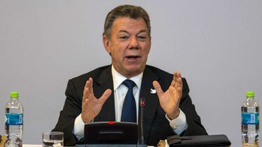 Presidente de Colombia dice que FARC avanzan hacia sitios de concentración