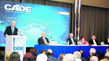 Empresarios analizan impacto de la ampliación del Canal