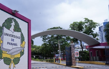 Contraloría refrenda compras y espera la lista de alumnos con más de 10 años en la UP
