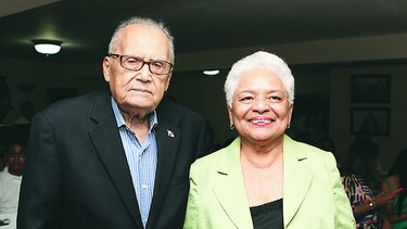 Poeta José Franco, a la espera de premios