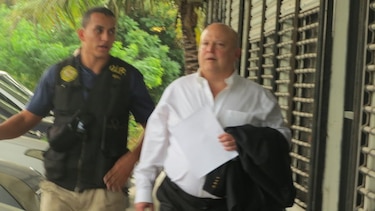 Jueza concede libertad a Richard Fifer y le aplica medida de 'país por cárcel'