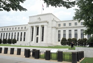 Fed reduciría compra de activos en el cuarto trimestre