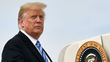 Trump advierte de posible colapso en el mercado si es sometido a juicio político