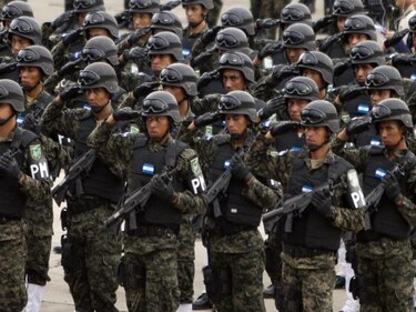La nueva cúpula asume el mando de las Fuerzas Armadas de Honduras