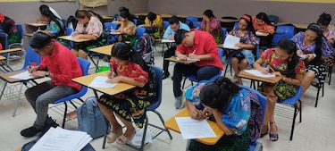 Más de 1,700 indígenas realizan pruebas para enseñar en sus comarcas