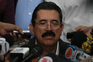 Expresidente hondureño Manuel Zelaya pide nulidad de comicios