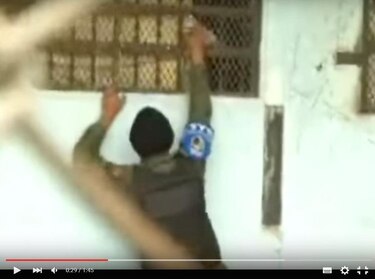 Policías acusados de asesinar a cinco menores en Centro de Tocumen observan de nuevo video del incidente