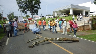 Protestan por traslado de equipos de Minsa-Capsi a hospital de Las Tablas