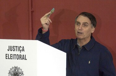 Brasil empezó a votar, con el ultraderechista Bolsonaro como favorito