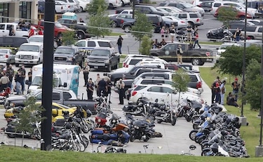 Nueve muertos deja tiroteo entre bandas de motoristas rivales en EU